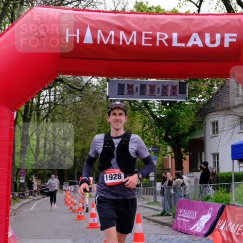 19.04.2026 - Hammer Lauf Tim E. http://msf.ph/oto/9550230 19.04.2026 13:10:45 Ziel 2, 202, 1018, 1928 meine-sportfotos.de