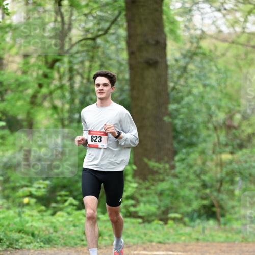 19.04.2026 - Hammer Lauf Dr. Thomas Lammeyer http://msf.ph/oto/9550604 19.04.2026 11:51:04 Laufen 823, 196 meine-sportfotos.de