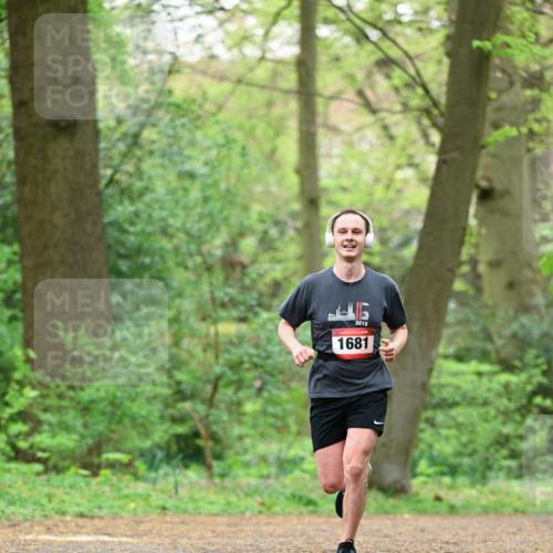 19.04.2026 - Hammer Lauf Dr. Thomas Lammeyer http://msf.ph/oto/9550762 19.04.2026 11:52:34 Laufen 2015, 1681 meine-sportfotos.de