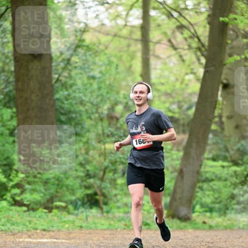 19.04.2026 - Hammer Lauf Dr. Thomas Lammeyer http://msf.ph/oto/9550765 19.04.2026 11:52:35 Laufen 2015, 168 meine-sportfotos.de