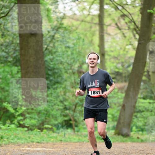 19.04.2026 - Hammer Lauf Dr. Thomas Lammeyer http://msf.ph/oto/9550767 19.04.2026 11:52:35 Laufen 2015, 1681 meine-sportfotos.de