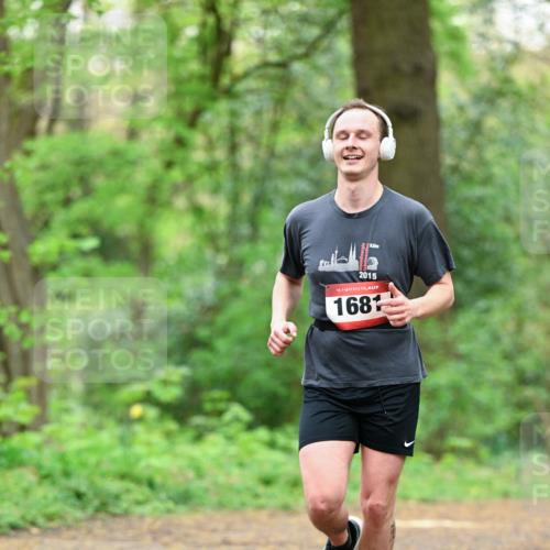 19.04.2026 - Hammer Lauf Dr. Thomas Lammeyer http://msf.ph/oto/9550788 19.04.2026 11:52:37 Laufen 2015, 1681 meine-sportfotos.de