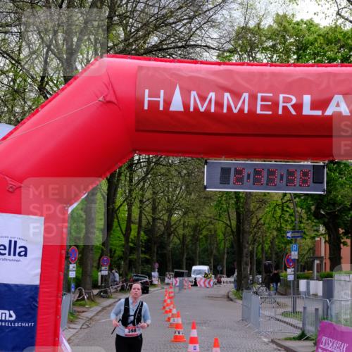19.04.2026 - Hammer Lauf Tim E. http://msf.ph/oto/9550910 19.04.2026 13:33:46 Ziel 398 meine-sportfotos.de