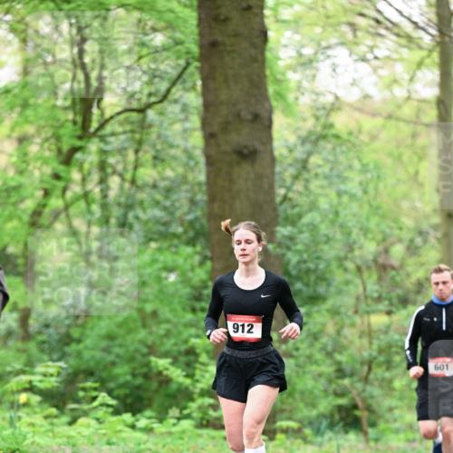 19.04.2026 - Hammer Lauf Dr. Thomas Lammeyer http://msf.ph/oto/9551268 19.04.2026 11:58:13 Laufen 912, 601 meine-sportfotos.de