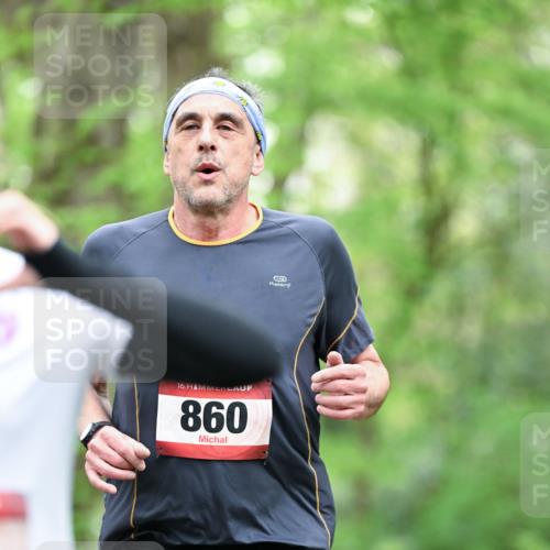 19.04.2026 - Hammer Lauf Dr. Thomas Lammeyer http://msf.ph/oto/9551345 19.04.2026 11:58:45 Laufen 860 meine-sportfotos.de