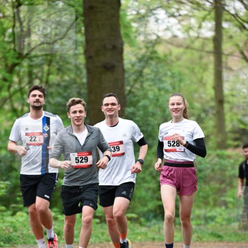 19.04.2026 - Hammer Lauf Dr. Thomas Lammeyer http://msf.ph/oto/9551409 19.04.2026 11:59:25 Laufen 198, 529, 528, 203 meine-sportfotos.de