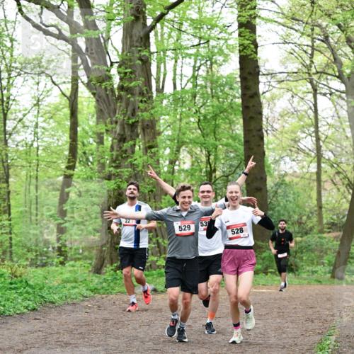 19.04.2026 - Hammer Lauf Dr. Thomas Lammeyer http://msf.ph/oto/9551419 19.04.2026 11:59:27 Laufen 529, 528 meine-sportfotos.de