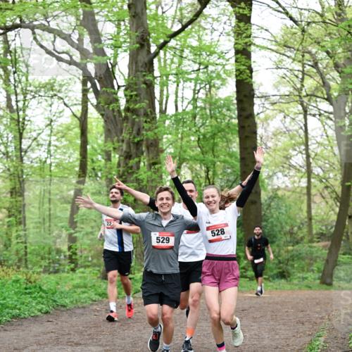 19.04.2026 - Hammer Lauf Dr. Thomas Lammeyer http://msf.ph/oto/9551423 19.04.2026 11:59:28 Laufen 528, 529 meine-sportfotos.de