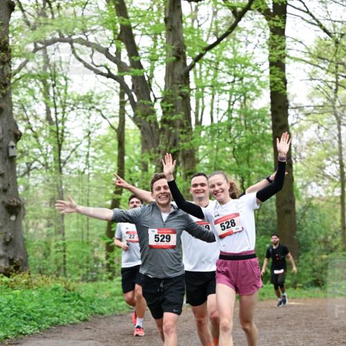 19.04.2026 - Hammer Lauf Dr. Thomas Lammeyer http://msf.ph/oto/9551427 19.04.2026 11:59:28 Laufen 1984, 529, 528 meine-sportfotos.de
