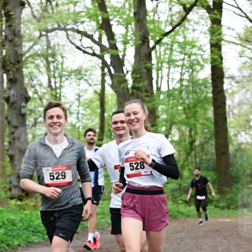 19.04.2026 - Hammer Lauf Dr. Thomas Lammeyer http://msf.ph/oto/9551432 19.04.2026 11:59:29 Laufen 198, 529, 528, 203 meine-sportfotos.de