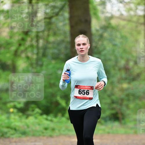 19.04.2026 - Hammer Lauf Dr. Thomas Lammeyer http://msf.ph/oto/9551741 19.04.2026 12:02:10 Laufen 656 meine-sportfotos.de