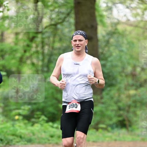19.04.2026 - Hammer Lauf Dr. Thomas Lammeyer http://msf.ph/oto/9551823 19.04.2026 12:02:35 Laufen 990 meine-sportfotos.de