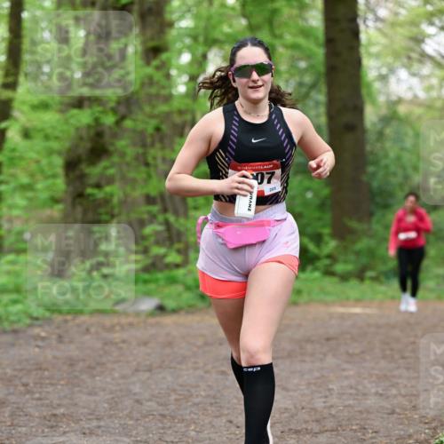19.04.2026 - Hammer Lauf Dr. Thomas Lammeyer http://msf.ph/oto/9551980 19.04.2026 12:03:31 Laufen 205 meine-sportfotos.de