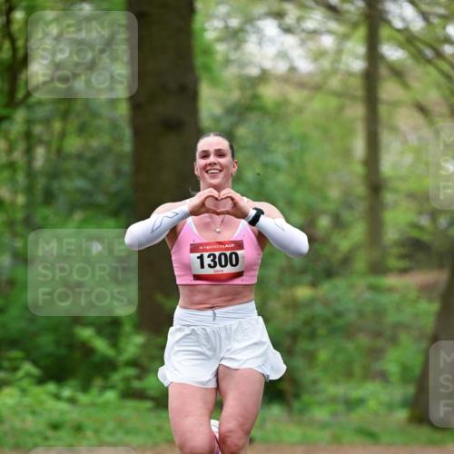 19.04.2026 - Hammer Lauf Dr. Thomas Lammeyer http://msf.ph/oto/9552660 19.04.2026 12:08:04 Laufen 1300 meine-sportfotos.de