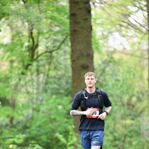 19.04.2026 - Hammer Lauf Dr. Thomas Lammeyer http://msf.ph/oto/9553050 19.04.2026 12:14:39 Laufen 1998 meine-sportfotos.de