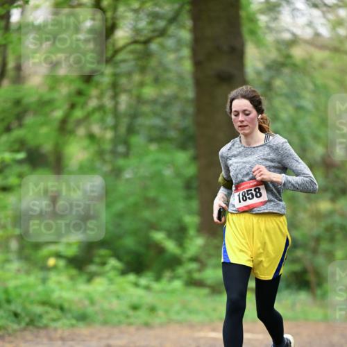 19.04.2026 - Hammer Lauf Dr. Thomas Lammeyer http://msf.ph/oto/9553164 19.04.2026 12:15:46 Laufen 1858 meine-sportfotos.de