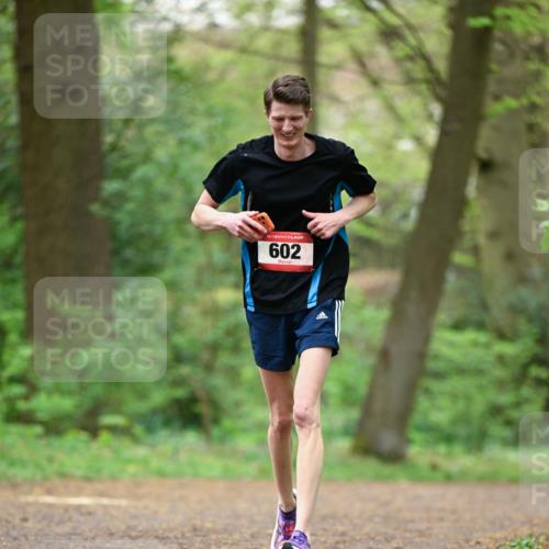 19.04.2026 - Hammer Lauf Dr. Thomas Lammeyer http://msf.ph/oto/9553247 19.04.2026 12:16:39 Laufen 602 meine-sportfotos.de