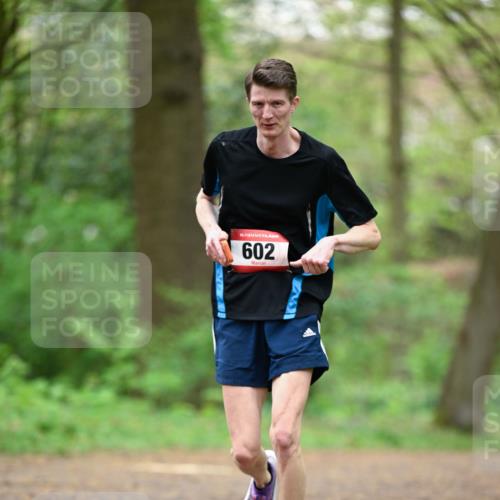 19.04.2026 - Hammer Lauf Dr. Thomas Lammeyer http://msf.ph/oto/9553250 19.04.2026 12:16:40 Laufen 602 meine-sportfotos.de