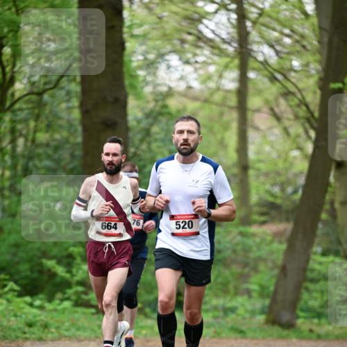 19.04.2026 - Hammer Lauf Dr. Thomas Lammeyer http://msf.ph/oto/9553336 19.04.2026 12:18:05 Laufen 664, 520 meine-sportfotos.de