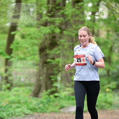 19.04.2026 - Hammer Lauf Dr. Thomas Lammeyer http://msf.ph/oto/9553381 19.04.2026 12:18:17 Laufen 253, 1995 meine-sportfotos.de
