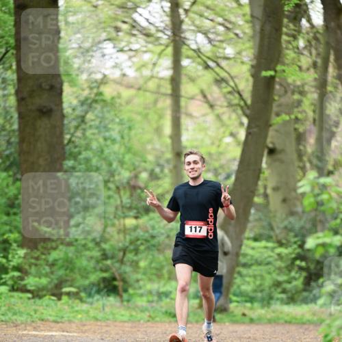 19.04.2026 - Hammer Lauf Dr. Thomas Lammeyer http://msf.ph/oto/9553515 19.04.2026 12:20:50 Laufen 117 meine-sportfotos.de