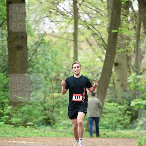 19.04.2026 - Hammer Lauf Dr. Thomas Lammeyer http://msf.ph/oto/9553518 19.04.2026 12:20:50 Laufen 117 meine-sportfotos.de