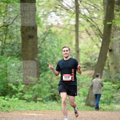 19.04.2026 - Hammer Lauf Dr. Thomas Lammeyer http://msf.ph/oto/9553522 19.04.2026 12:20:51 Laufen 117 meine-sportfotos.de