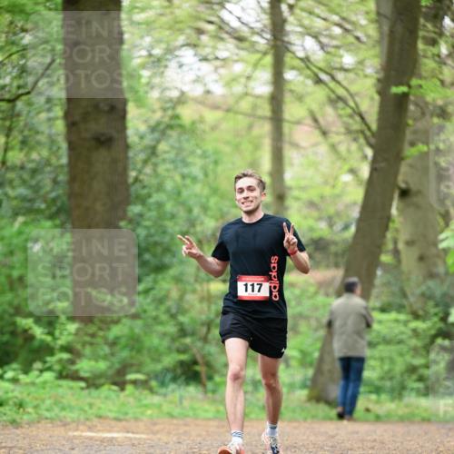 19.04.2026 - Hammer Lauf Dr. Thomas Lammeyer http://msf.ph/oto/9553523 19.04.2026 12:20:50 Laufen 117 meine-sportfotos.de