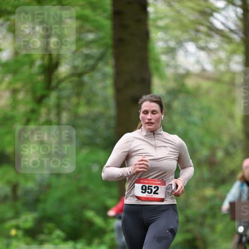 19.04.2026 - Hammer Lauf Dr. Thomas Lammeyer http://msf.ph/oto/9553628 19.04.2026 12:22:27 Laufen 952 meine-sportfotos.de