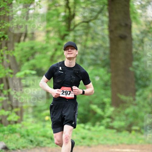 19.04.2026 - Hammer Lauf Dr. Thomas Lammeyer http://msf.ph/oto/9553650 19.04.2026 12:22:54 Laufen 297 meine-sportfotos.de