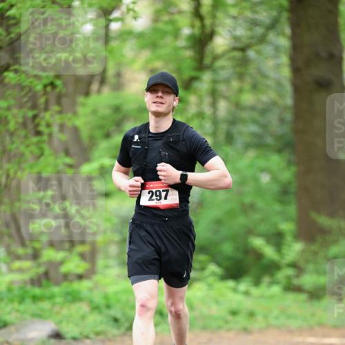 19.04.2026 - Hammer Lauf Dr. Thomas Lammeyer http://msf.ph/oto/9553652 19.04.2026 12:22:55 Laufen 297 meine-sportfotos.de
