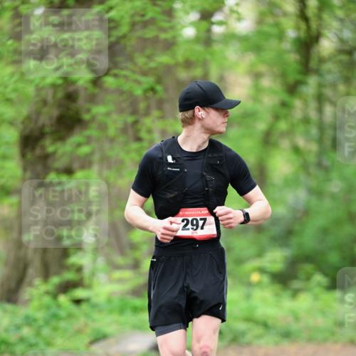 19.04.2026 - Hammer Lauf Dr. Thomas Lammeyer http://msf.ph/oto/9553656 19.04.2026 12:22:55 Laufen 297 meine-sportfotos.de