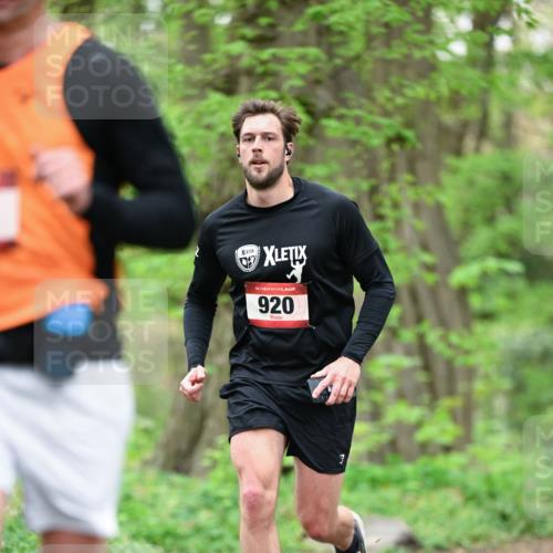 19.04.2026 - Hammer Lauf Dr. Thomas Lammeyer http://msf.ph/oto/9553737 19.04.2026 12:24:31 Laufen 920 meine-sportfotos.de