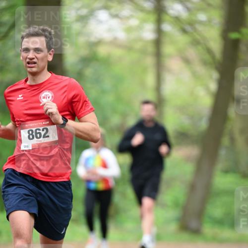 19.04.2026 - Hammer Lauf Dr. Thomas Lammeyer http://msf.ph/oto/9553927 19.04.2026 12:26:36 Laufen 215, 862 meine-sportfotos.de
