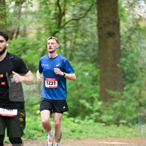 19.04.2026 - Hammer Lauf Dr. Thomas Lammeyer http://msf.ph/oto/9554156 19.04.2026 12:28:51 Laufen 790, 1231 meine-sportfotos.de