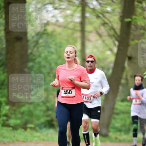19.04.2026 - Hammer Lauf Dr. Thomas Lammeyer http://msf.ph/oto/9554165 19.04.2026 12:28:55 Laufen 450, 1103 meine-sportfotos.de