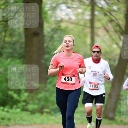 19.04.2026 - Hammer Lauf Dr. Thomas Lammeyer http://msf.ph/oto/9554166 19.04.2026 12:28:55 Laufen 450, 1103 meine-sportfotos.de