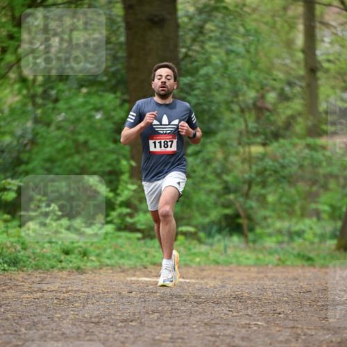 19.04.2026 - Hammer Lauf Dr. Thomas Lammeyer http://msf.ph/oto/9554388 19.04.2026 12:30:54 Laufen 1187 meine-sportfotos.de