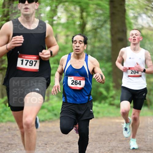 19.04.2026 - Hammer Lauf Dr. Thomas Lammeyer http://msf.ph/oto/9554461 19.04.2026 12:31:31 Laufen 1797, 238, 264, 204 meine-sportfotos.de