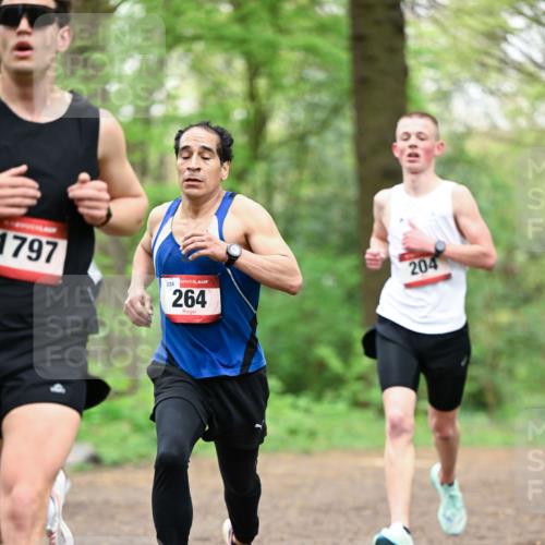 19.04.2026 - Hammer Lauf Dr. Thomas Lammeyer http://msf.ph/oto/9554462 19.04.2026 12:31:31 Laufen 1797, 238, 264, 204 meine-sportfotos.de