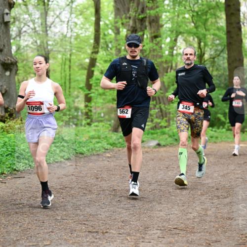 19.04.2026 - Hammer Lauf Dr. Thomas Lammeyer http://msf.ph/oto/9555135 19.04.2026 12:34:46 Laufen 987, 1096, 562, 345, 145 meine-sportfotos.de