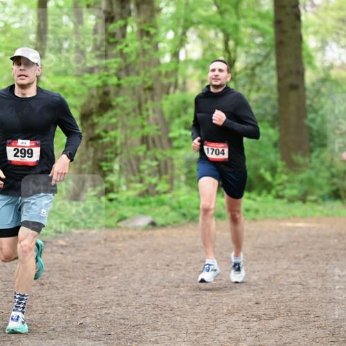 19.04.2026 - Hammer Lauf Dr. Thomas Lammeyer http://msf.ph/oto/9555181 19.04.2026 12:35:03 Laufen 278, 299, 1704 meine-sportfotos.de