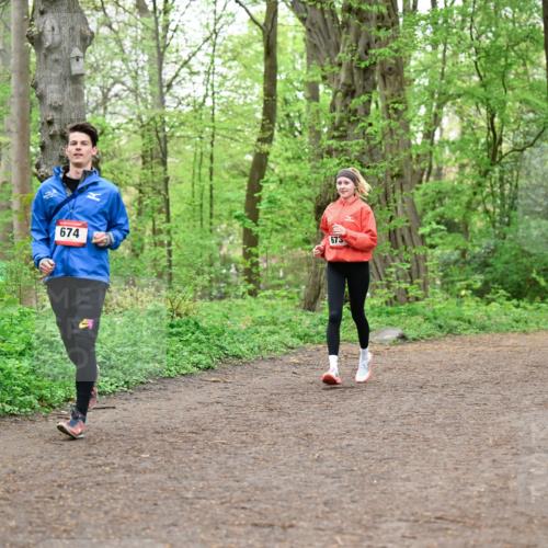 19.04.2026 - Hammer Lauf Dr. Thomas Lammeyer http://msf.ph/oto/9555380 19.04.2026 12:35:55 Laufen 674, 673 meine-sportfotos.de