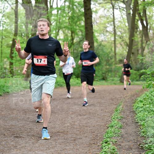 19.04.2026 - Hammer Lauf Dr. Thomas Lammeyer http://msf.ph/oto/9555668 19.04.2026 12:36:56 Laufen 902 meine-sportfotos.de