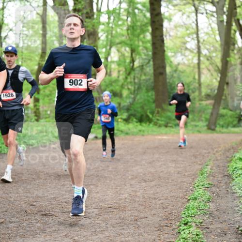 19.04.2026 - Hammer Lauf Dr. Thomas Lammeyer http://msf.ph/oto/9555685 19.04.2026 12:36:58 Laufen 421, 1928, 902, 546 meine-sportfotos.de