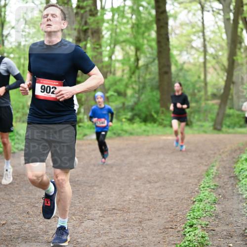 19.04.2026 - Hammer Lauf Dr. Thomas Lammeyer http://msf.ph/oto/9555690 19.04.2026 12:36:58 Laufen 929, 902 meine-sportfotos.de