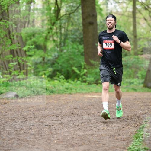 19.04.2026 - Hammer Lauf Dr. Thomas Lammeyer http://msf.ph/oto/9555819 19.04.2026 12:37:15 Laufen 709 meine-sportfotos.de