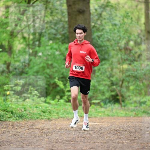 19.04.2026 - Hammer Lauf Dr. Thomas Lammeyer http://msf.ph/oto/9555995 19.04.2026 12:37:46 Laufen 1030 meine-sportfotos.de