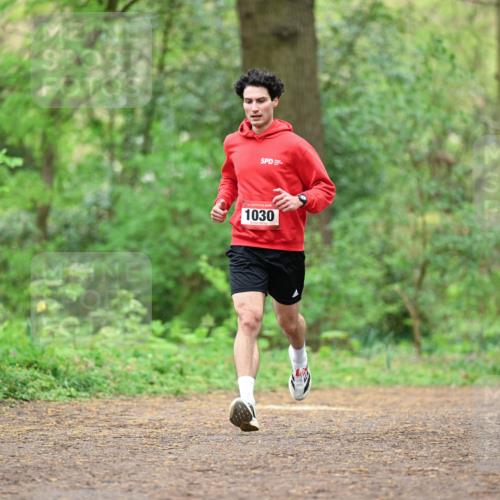 19.04.2026 - Hammer Lauf Dr. Thomas Lammeyer http://msf.ph/oto/9555997 19.04.2026 12:37:47 Laufen 1030 meine-sportfotos.de