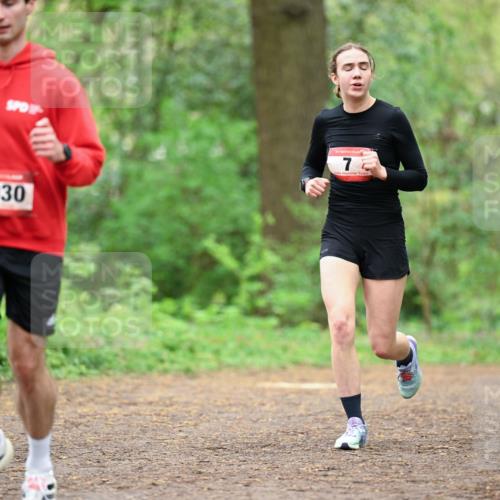 19.04.2026 - Hammer Lauf Dr. Thomas Lammeyer http://msf.ph/oto/9556018 19.04.2026 12:37:49 Laufen 1030, 1196 meine-sportfotos.de